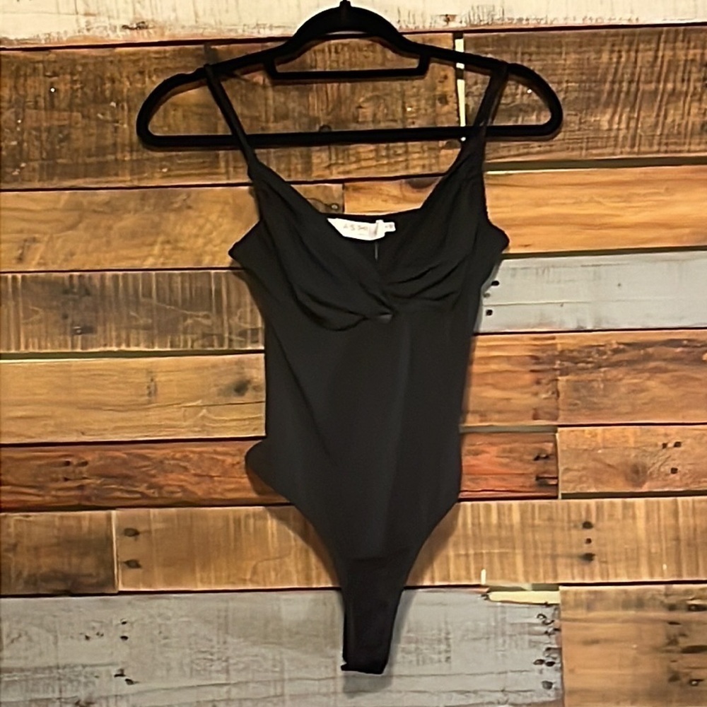 NWT ASTR the Label Twist Bust Bodysuit - Picture 2 of 7